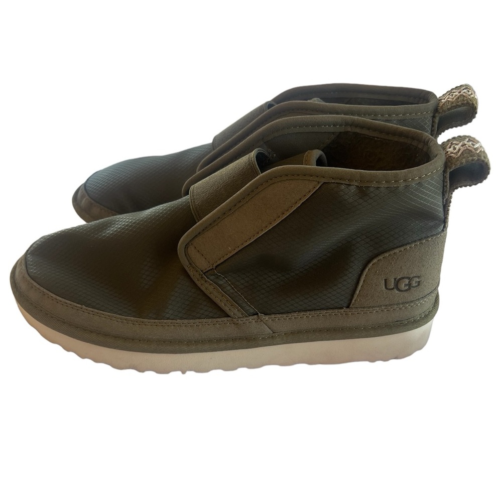 COPY - UGG Men Chukka Boot Shoes In Navy Blue Size 9 NWOB